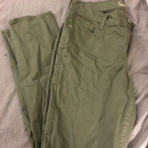 Old Navy sweetheart jeans